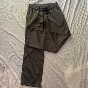 Women’s Loose Fit Under Armour